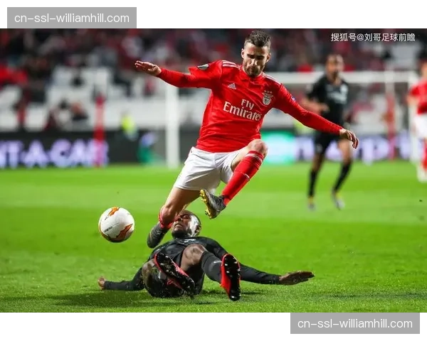 瓦伦西亚失球数达30个联赛第二多,防线伤病潮加剧保级压力 瓦伦西亚失球数达30个联赛第二多,防线伤病潮加剧保级压力